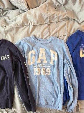 GAP Light Blue Logo Long Sleeve Tee